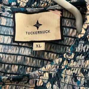 Tuckernuck blue floral maxi, never been worn, size xl